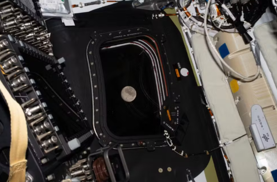 Tripulação da Artemis chega à Lua e marca novo feito na exploração espacial