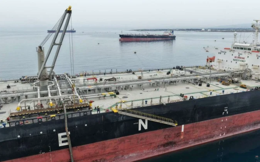 Ameaça de batalha naval do Irã eleva tensão no Oriente Médio