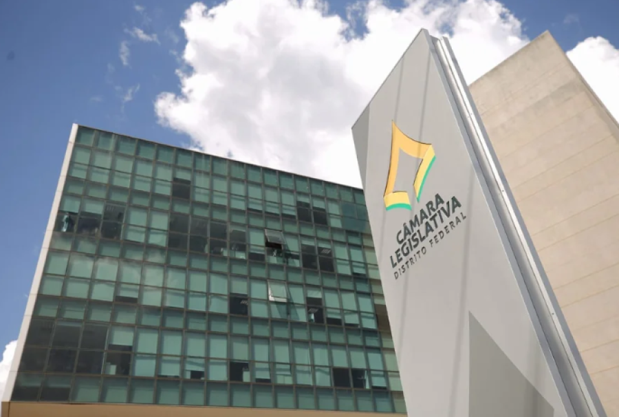 Dossiê aponta pressão e suposto assédio contra servidores na CLDF