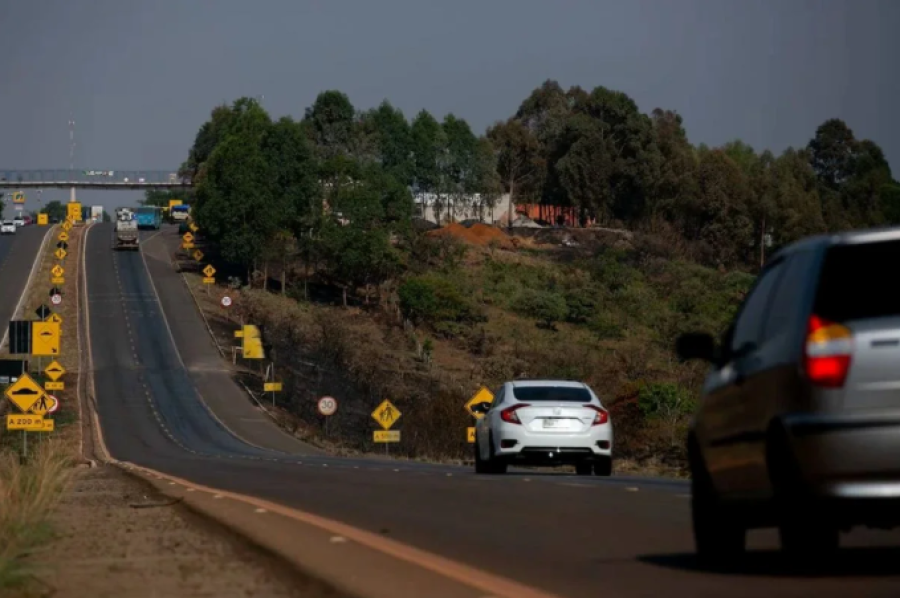 Terceira faixa da BR-070 é liberada e melhora fluxo entre cidades