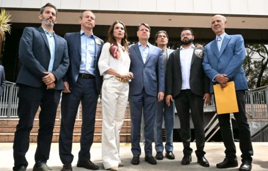Adversários acionam MP após denúncia de repasses à família de Celina Leão